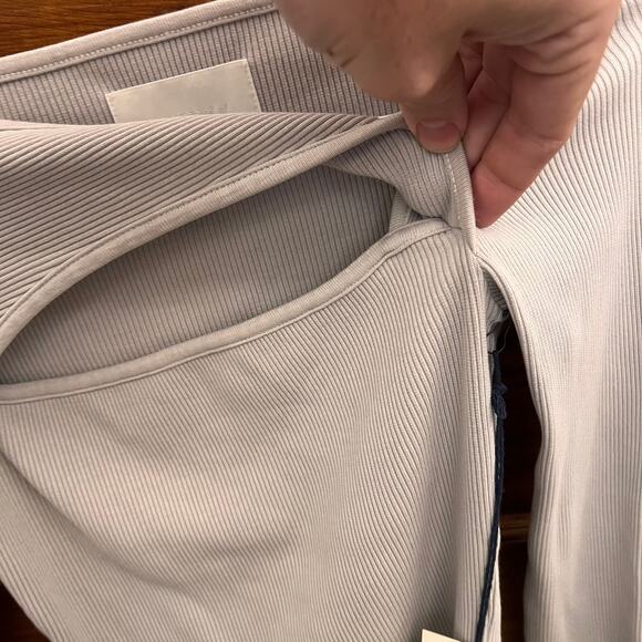 Citizens of Humanity sz XS Iris Long Sleeve Cut Out Top Greysmoke NWT Grey $130 - Picture 10 of 16